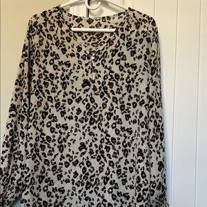 Elegant Animal Print Long Sleeve Blouse
